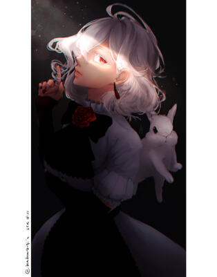 Half body w/dramatic lighting